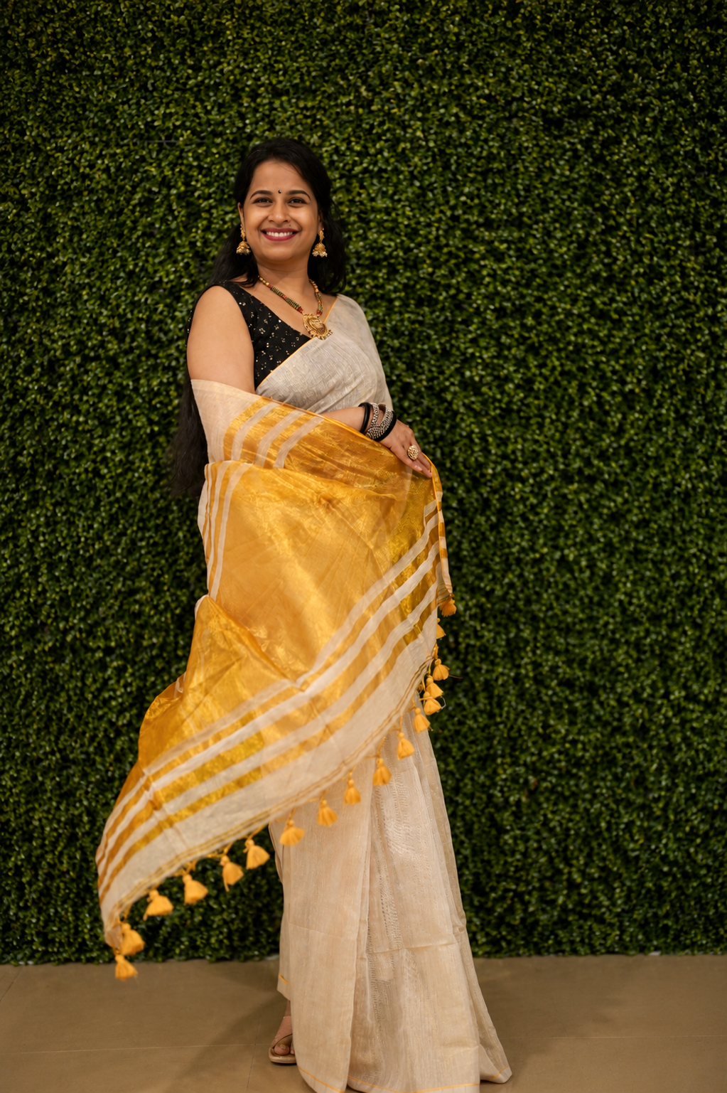 Luxury Linen Tissue Gold Saree