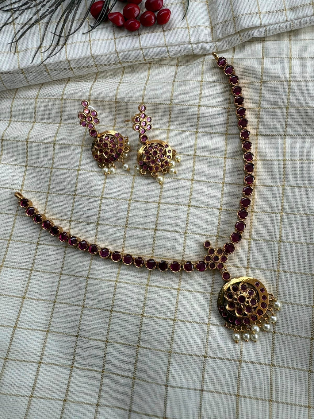 Mayoora necklace