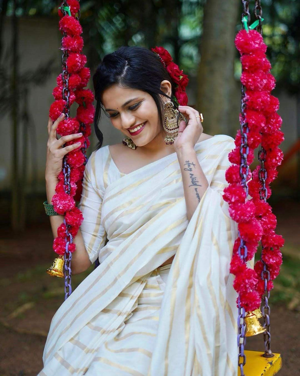 Cotton Golden Lines Saree with Elegant Tassels