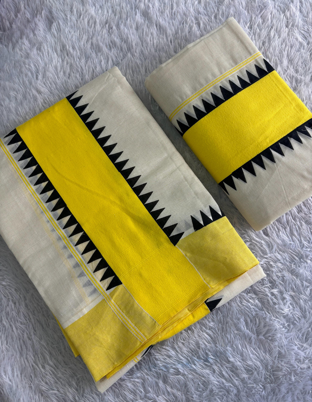 Black and yellow temple design Set mundu