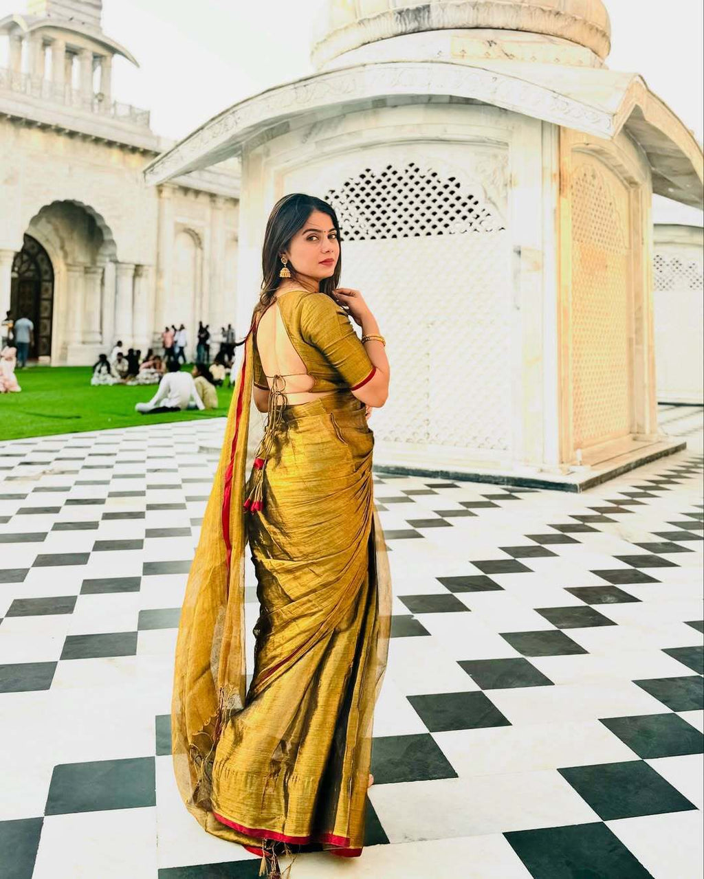 Red Border Golden Tissue Saree (6m)
