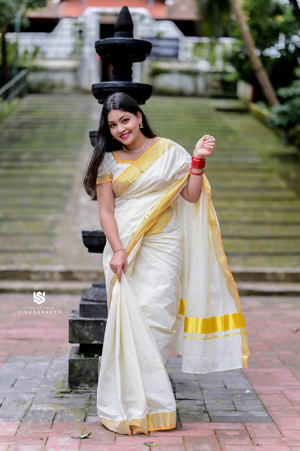 Plain Cotton Kasavu Saree