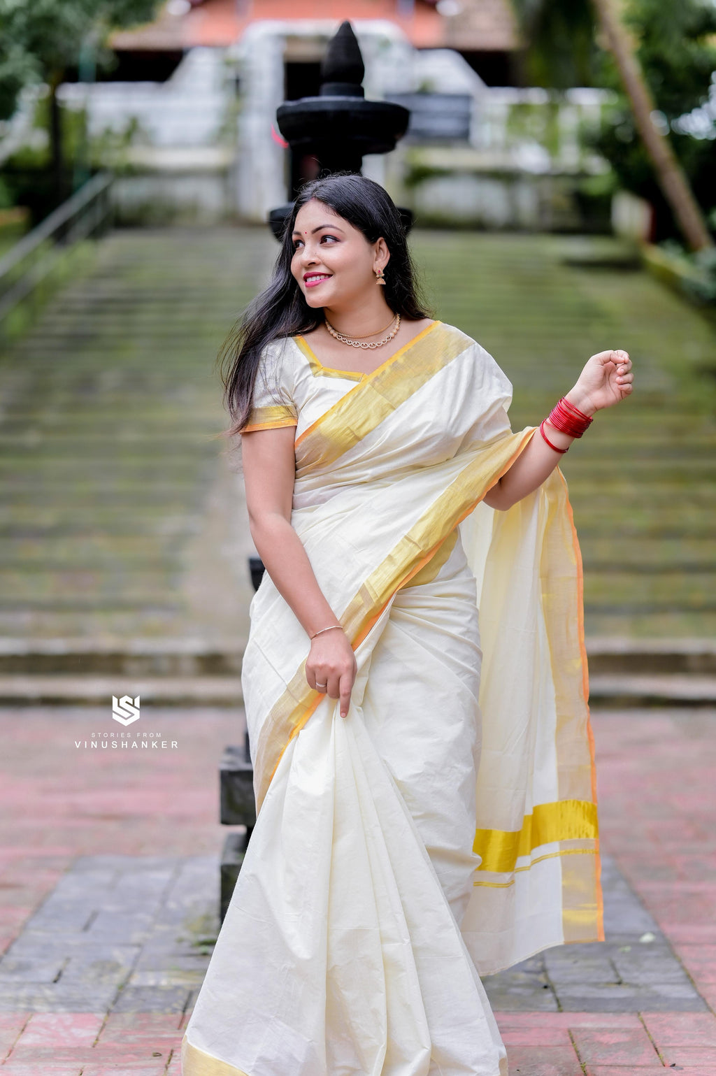 Plain Cotton Kasavu Saree