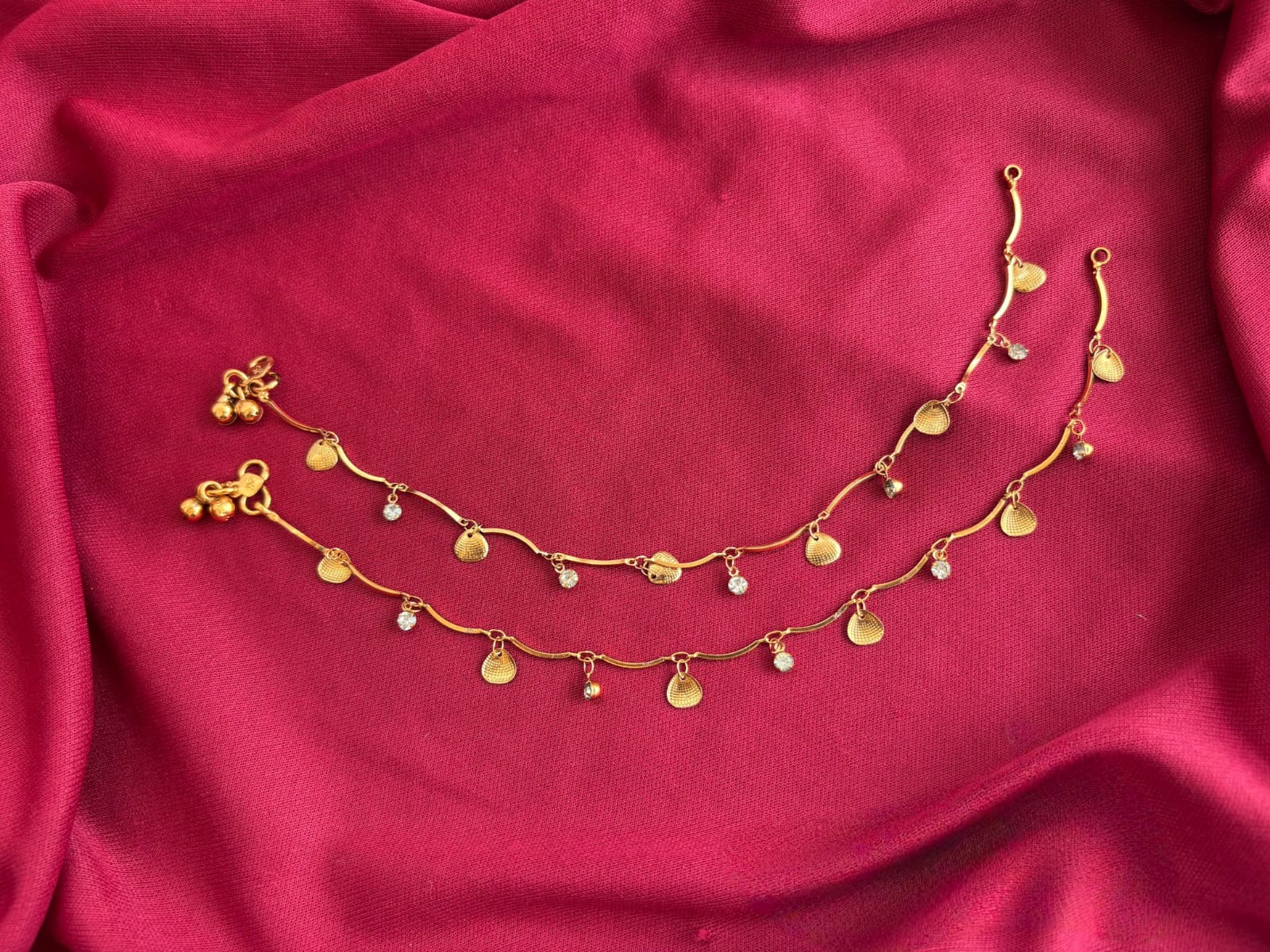 Simple anklet