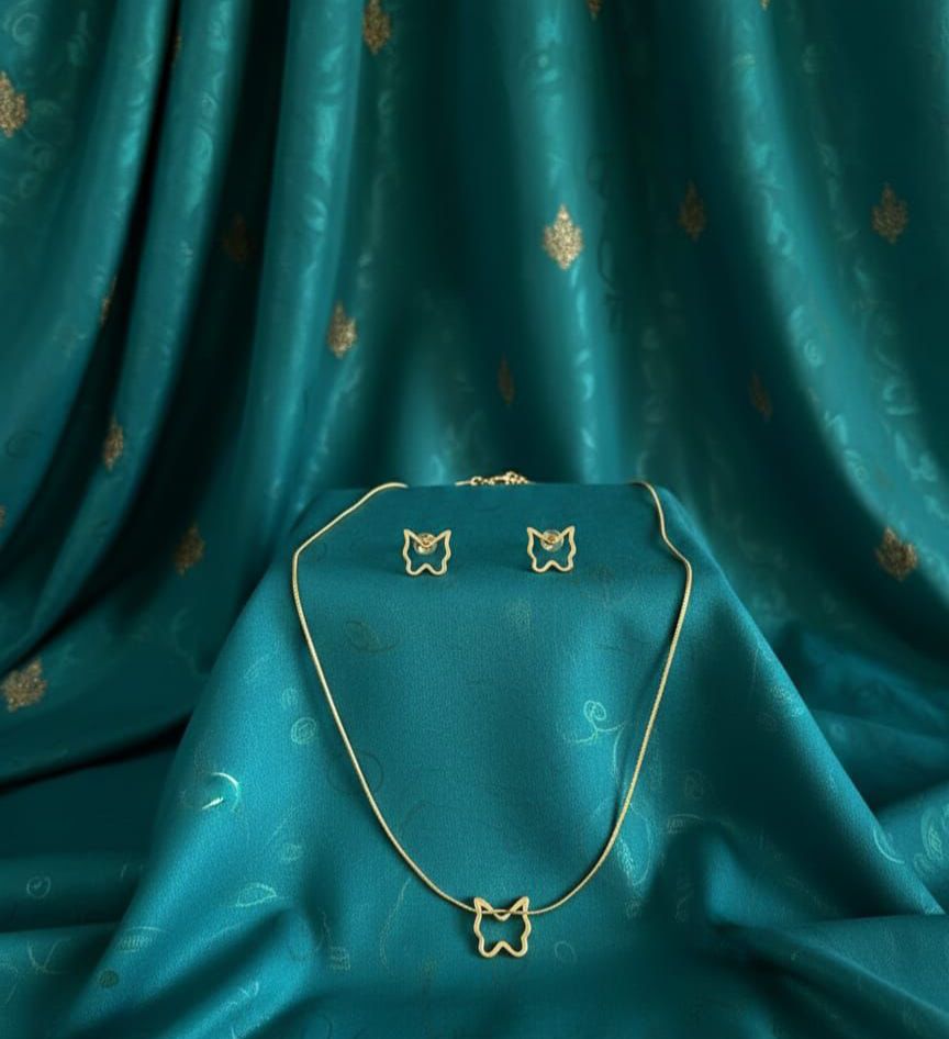 Butterfly Neckset