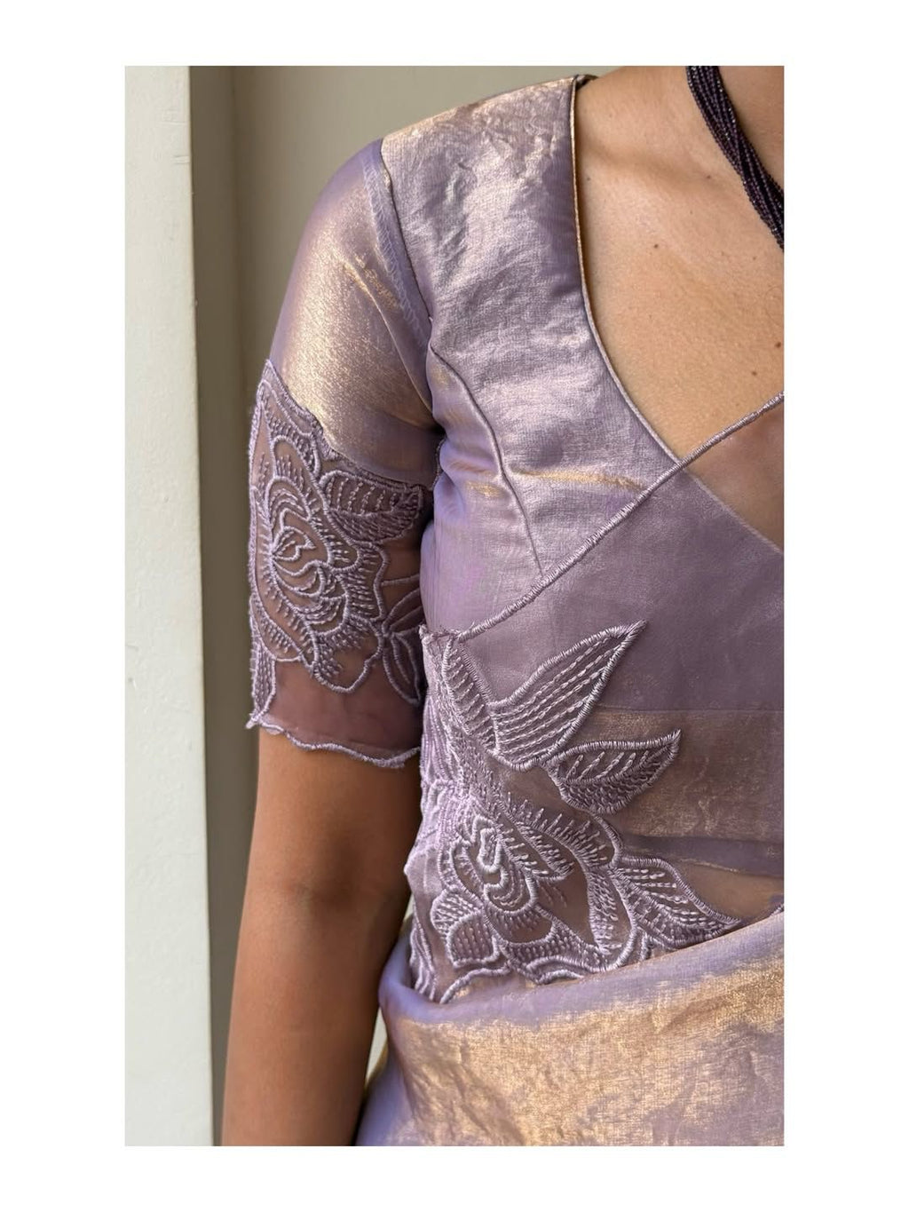 Aloura : Premium Glass Tissue saree