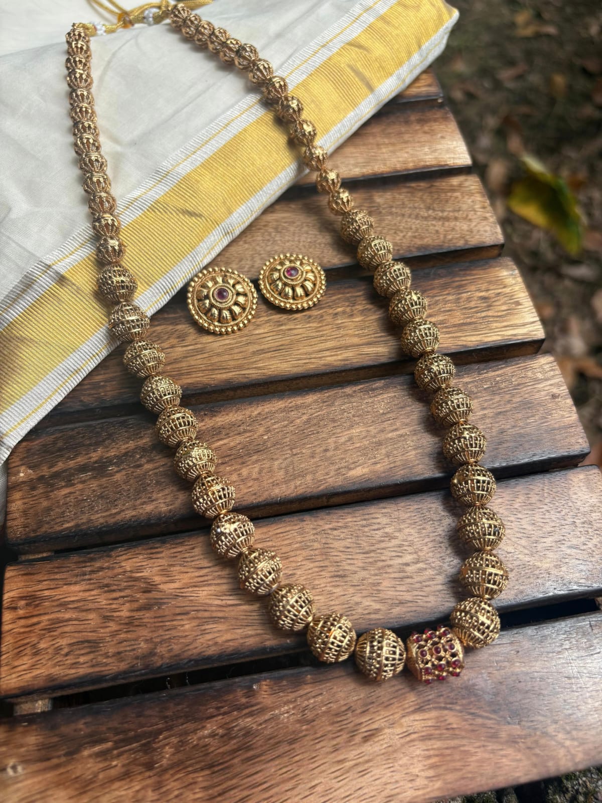 Rudra neckset